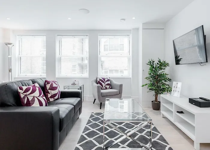 Roomspace Serviced Apartments- Walpole Court