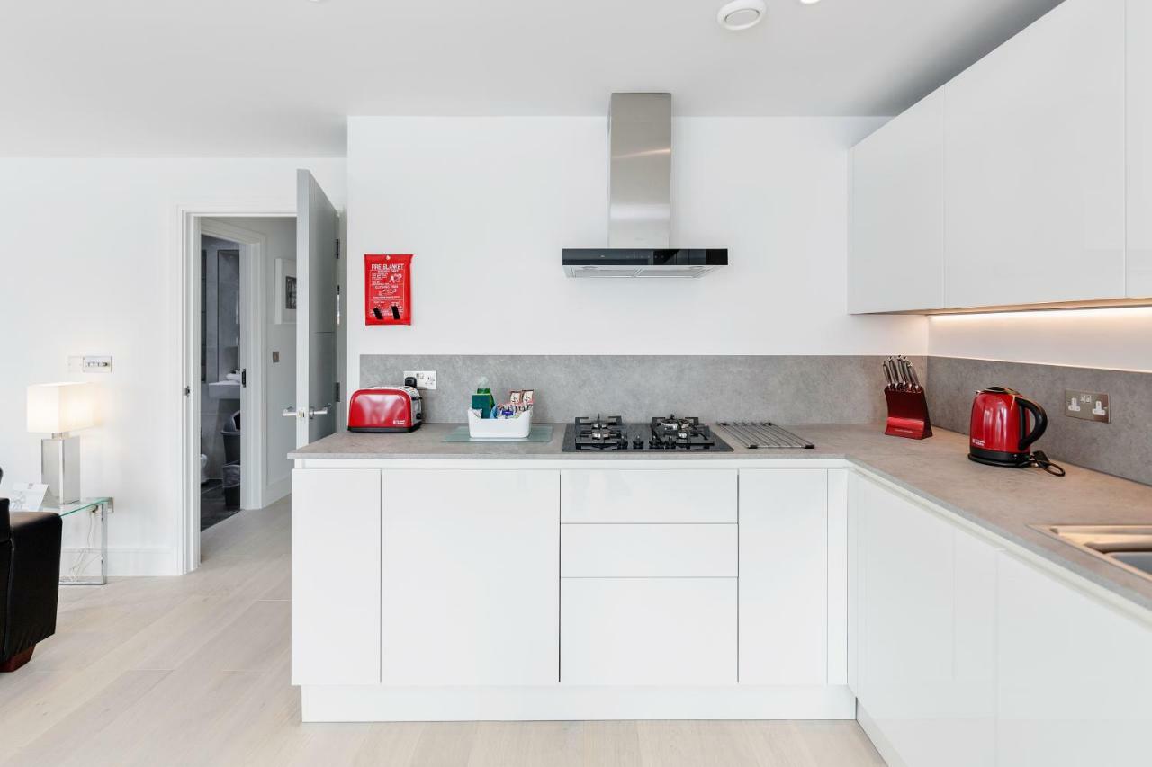 Roomspace Serviced Apartments- Walpole Court Ealing